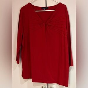 Jones New York Signature Woman’s Top.